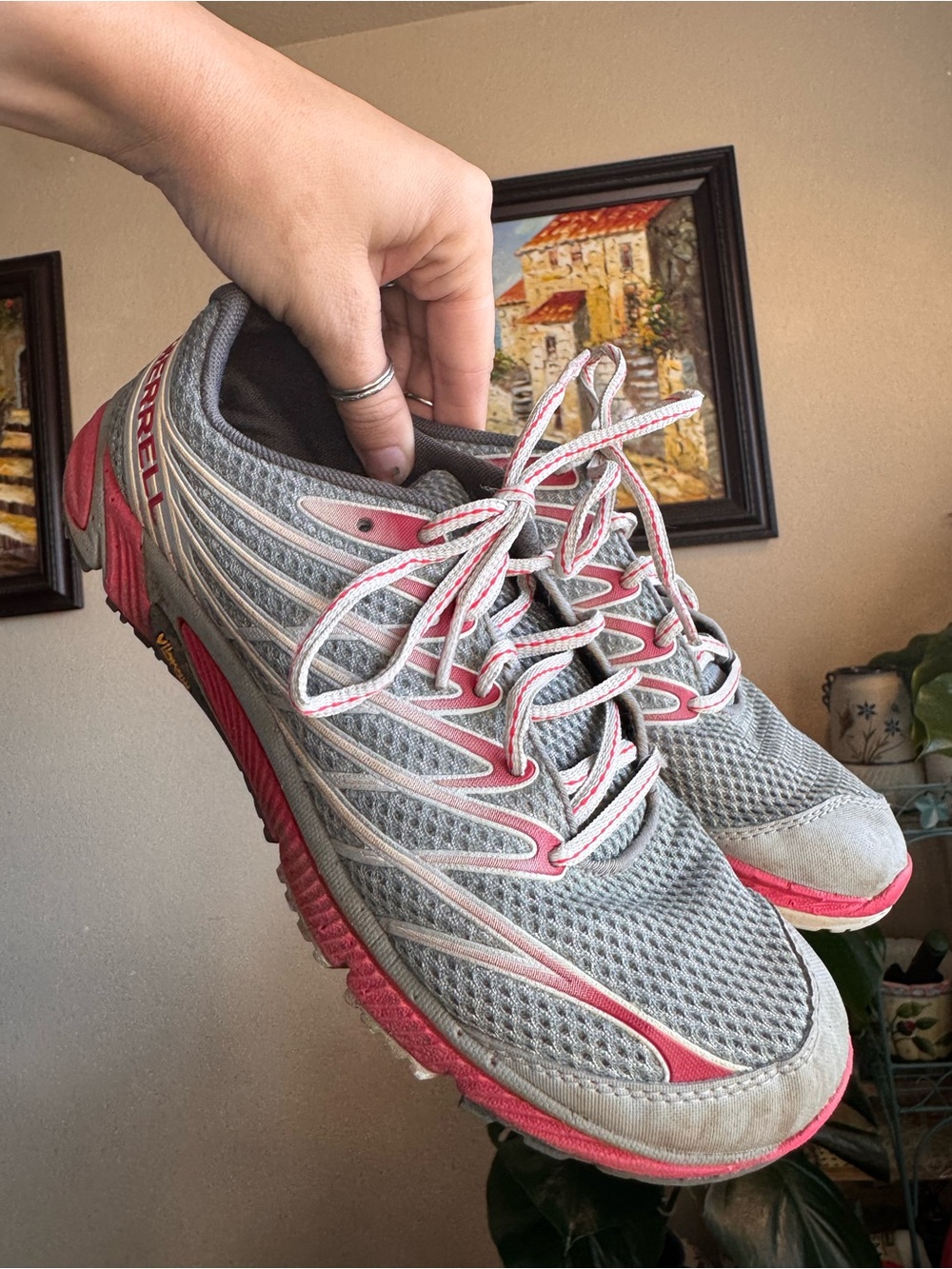 MERRELL Bare Access Arc 4 Grey Pink Tennis Shoes Thin Running Sneakers 7.5